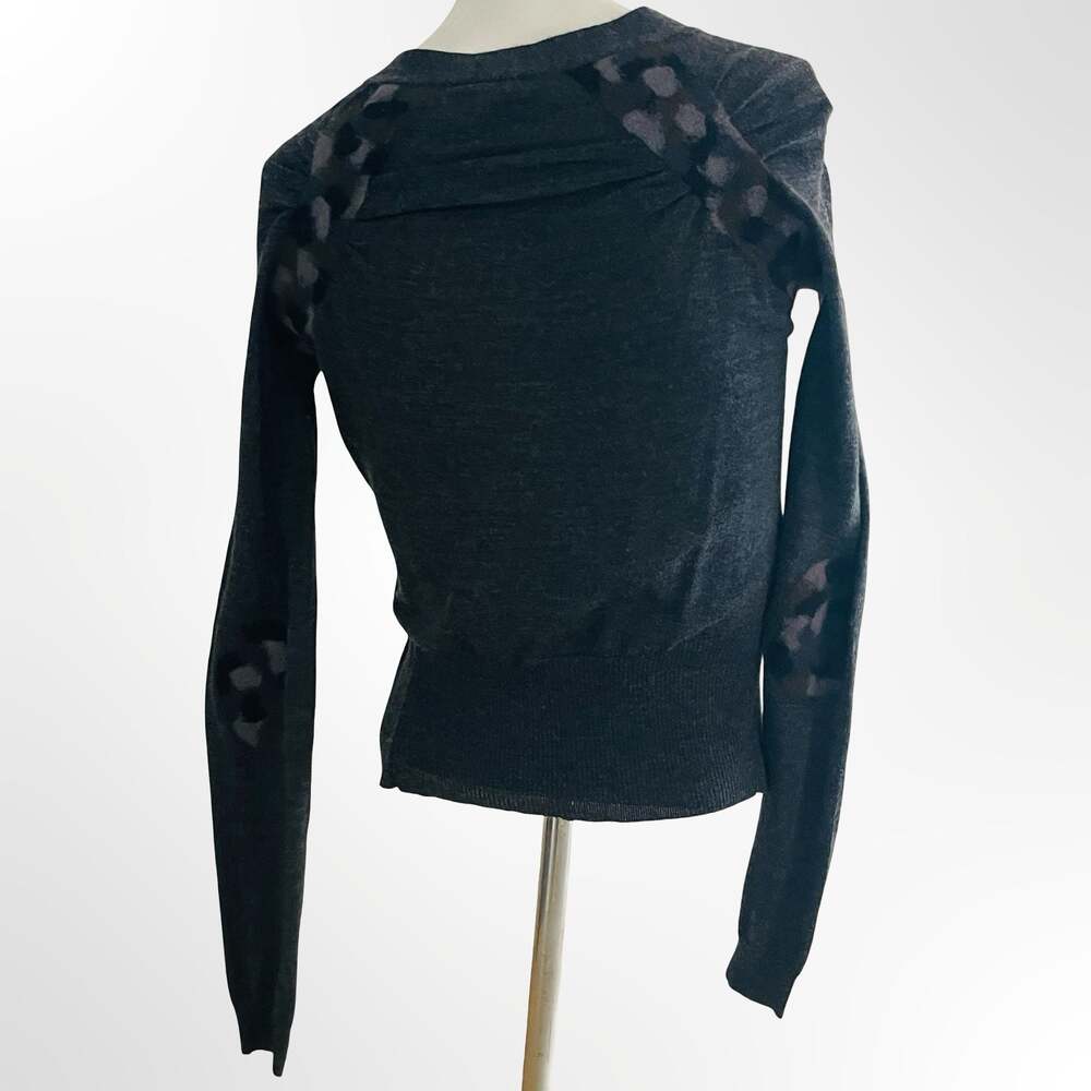 Gray Flower Applique Cardigan Sweater Womens Size S Y2K - Picture 4 of 10